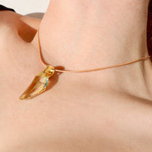 Load image into Gallery viewer, Demi