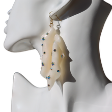 Load image into Gallery viewer, Astral Veil Earrings