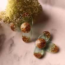 Load image into Gallery viewer, Floral Burst Stud Earrings
