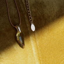 Load image into Gallery viewer, Demi