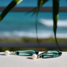 Load image into Gallery viewer, Karolina Hoop Earrings