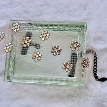 Load image into Gallery viewer, Flora Blanca Choker