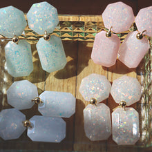 Load image into Gallery viewer, Iridescent Ethereal Gem Earrings