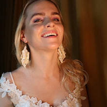 Load image into Gallery viewer, Astral Veil Earrings