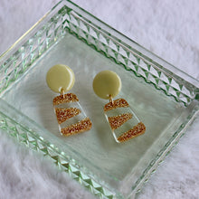 Load image into Gallery viewer, Cyndi Earrings