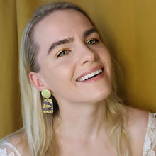 Load image into Gallery viewer, Cyndi Earrings
