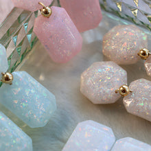 Load image into Gallery viewer, Iridescent Ethereal Gem Earrings